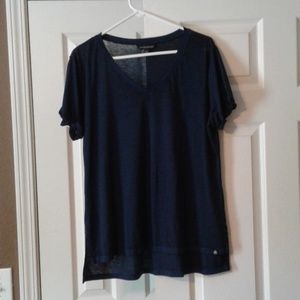 Like new Rock and Republic Tee